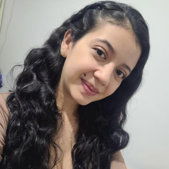 Trabajo para niñera en Piedecuesta: Karen