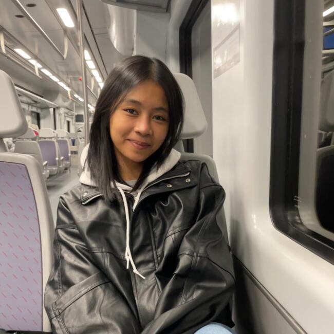 Babysitter in Tres Cantos: Elaiza