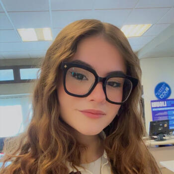 Babysitter in Genoa: Naomi