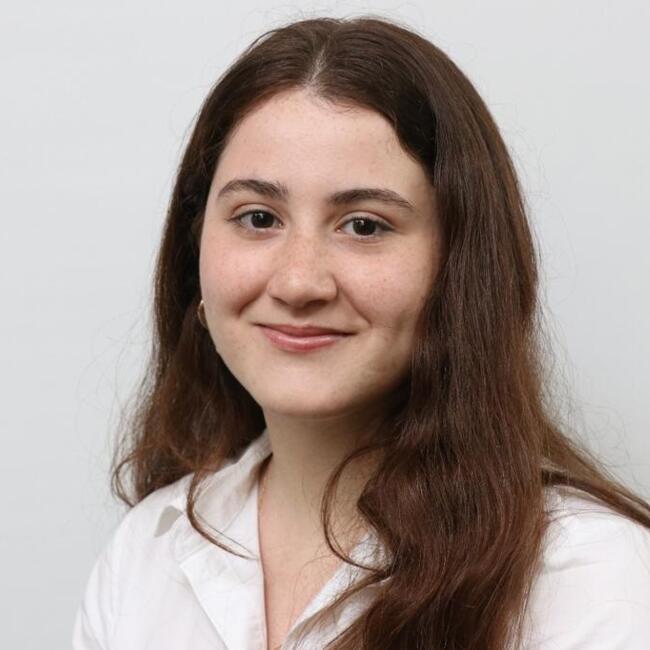 Babysitter in Montevideo: Julieta