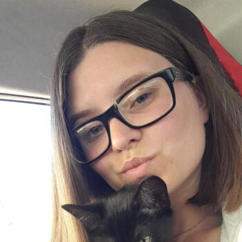 Babysitter in Ajaccio: Léa