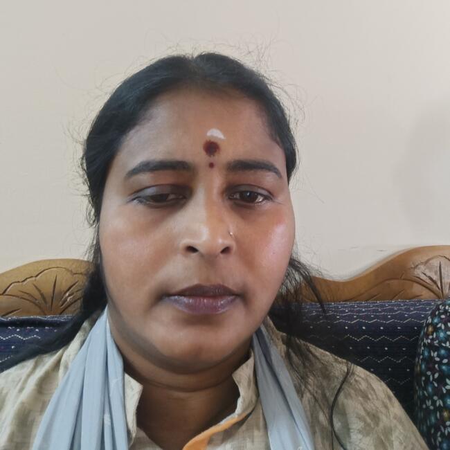 बंगलौर में बेबीसिटर: Kavitha