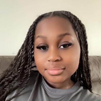 Babysitter Leeds: Dizaya