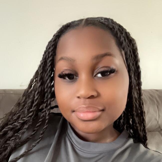 Babysitter in Leeds: Dizaya