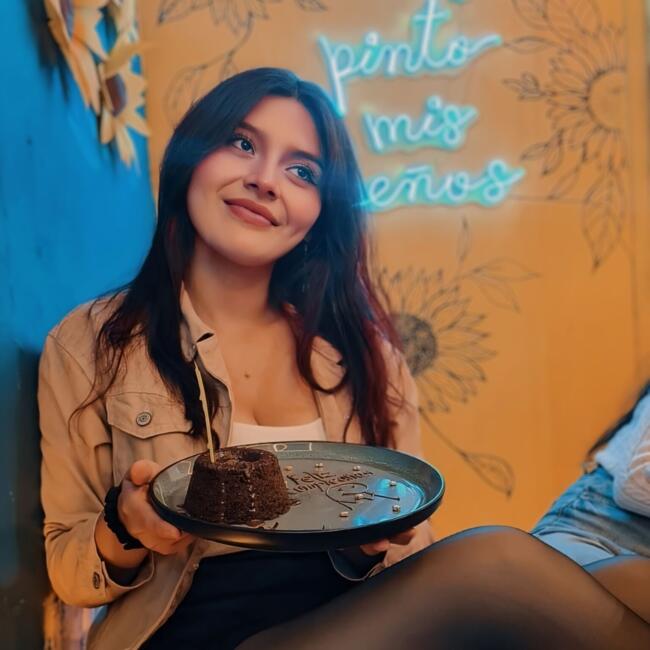 Babysitter a Gorgonzola: Ariana