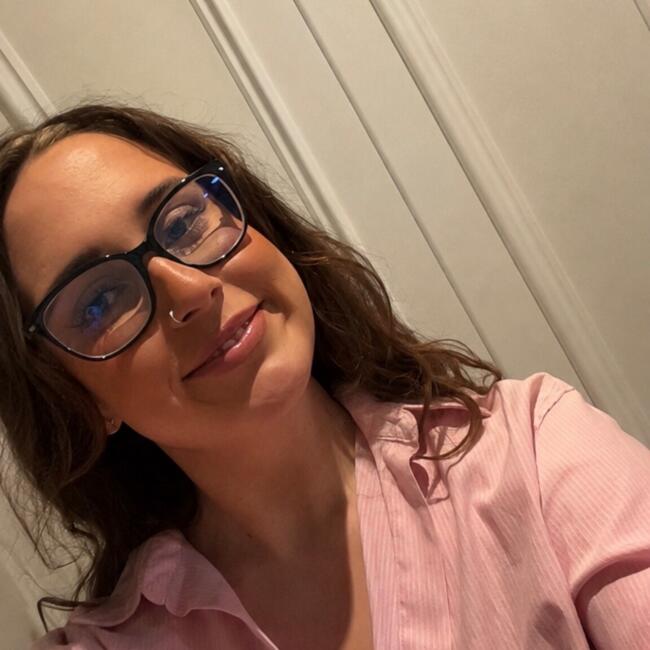 Babysitter in Crosshaven: Muireann