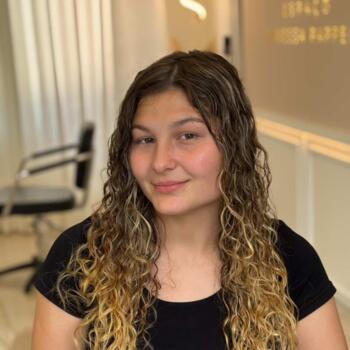 Babysitter Gramado: Daniele