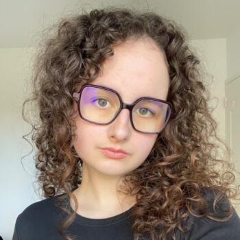 Babysitter in Rennes: Coleen