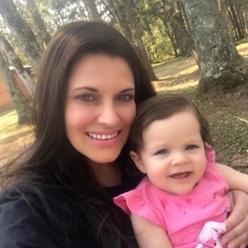 Emprego de babá em Curitiba: emprego de babá Sheila