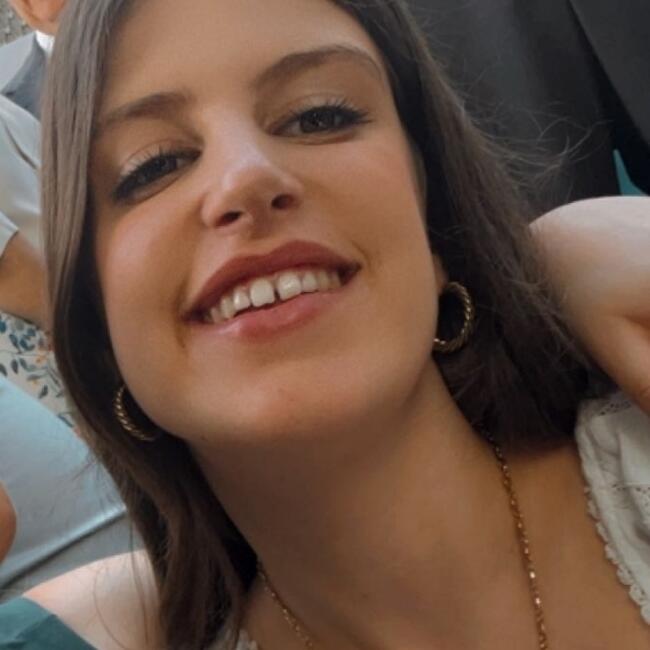 Babysitter in Seville: Celia