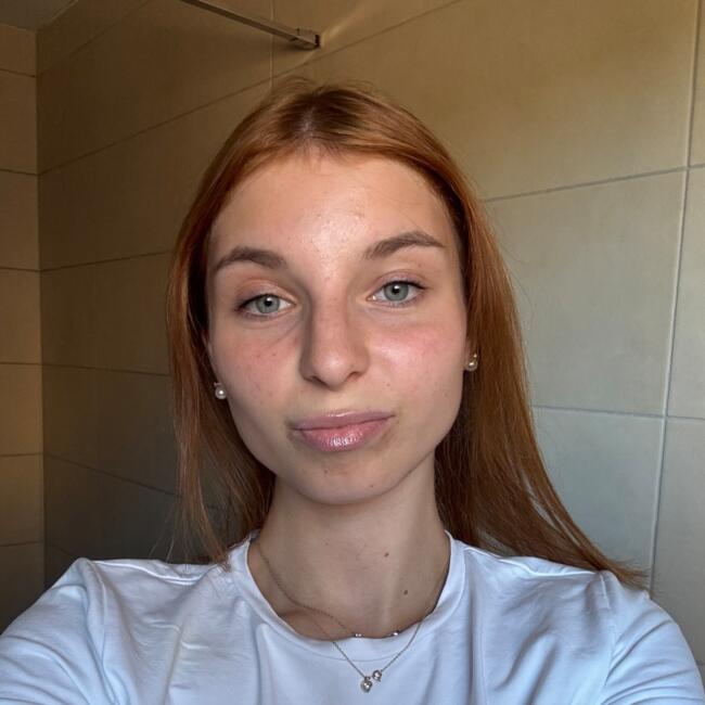 Babysitter in Algrange: Juliette