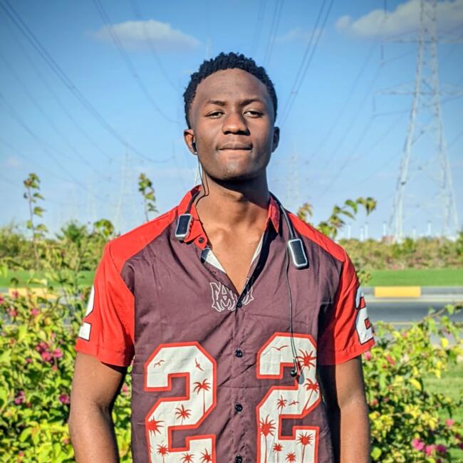 وظيفة جليسة أطفال في إمارة الشارقة: Ndikumana