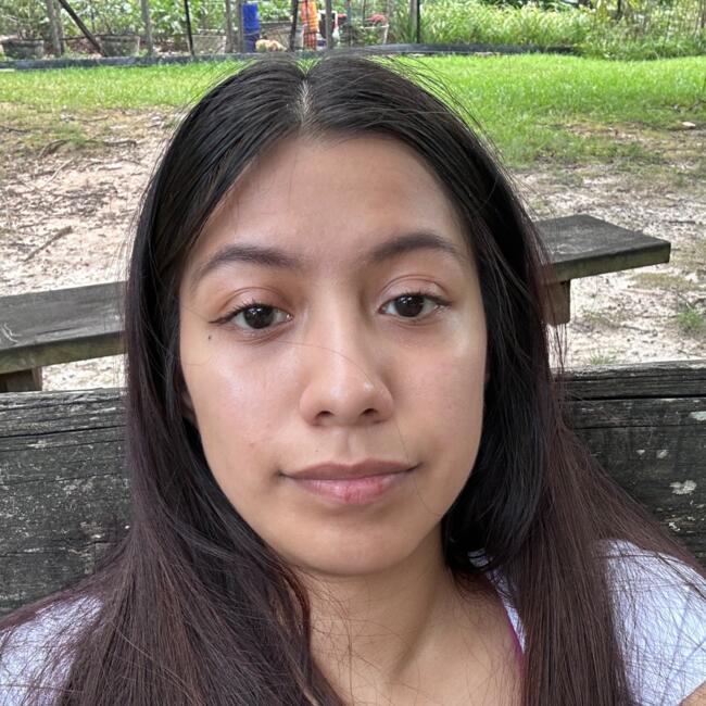 Babysitter in Stone Mountain: Daniela