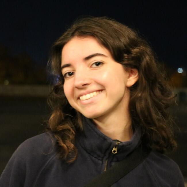 Babysitter in Milan: Anna