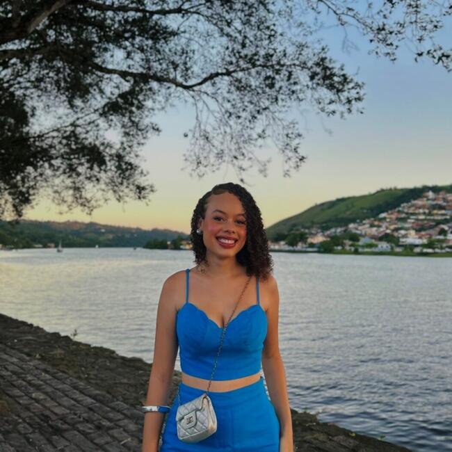 Babysitter in Salvador: Anna Gabriela