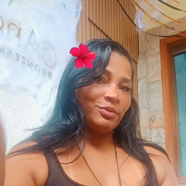 Babysitter in Queimados: Angelica