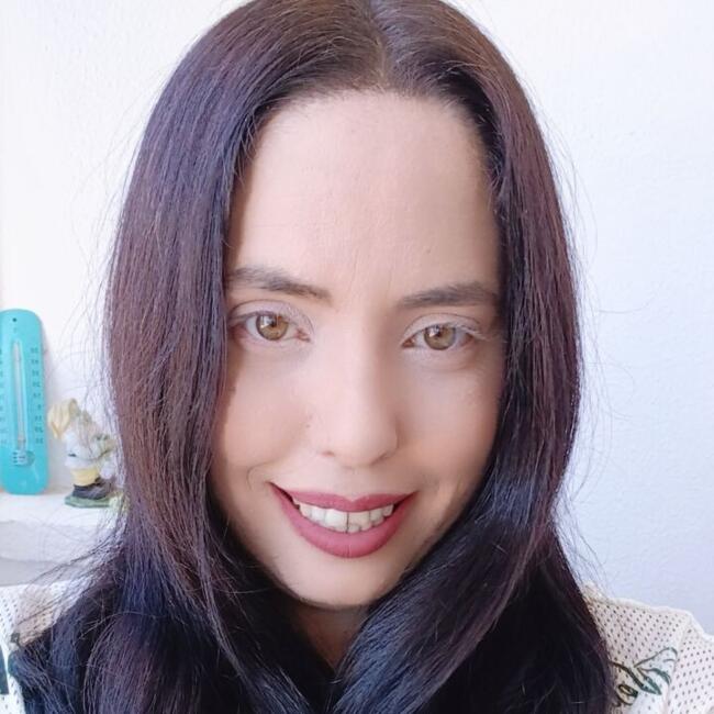 Babysitting job in Vega de San Mateo: Estefania