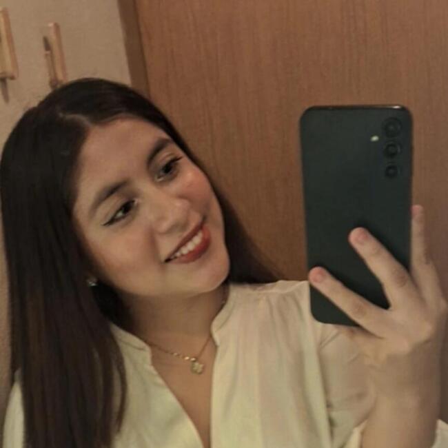 Babysitter in San José del Valle: Jaz