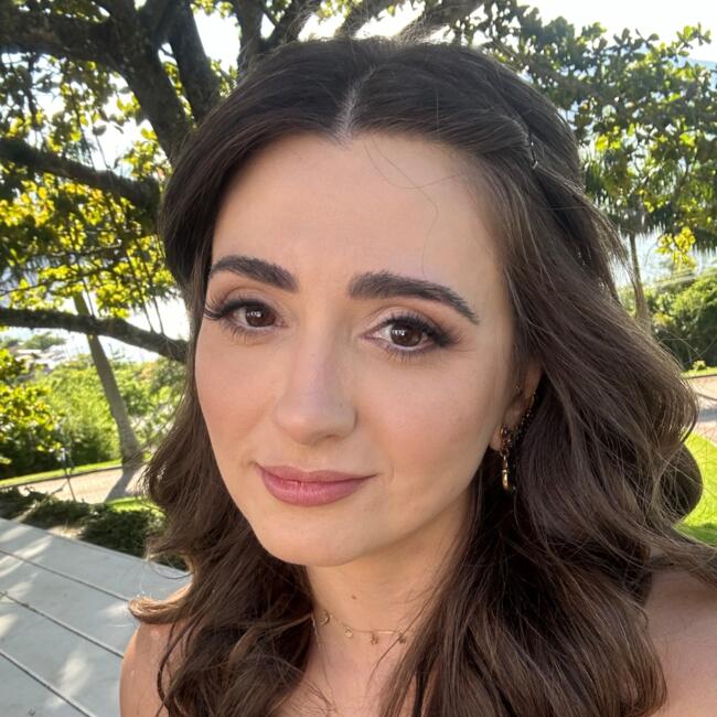 Babá em Forquilhinha: Akemi