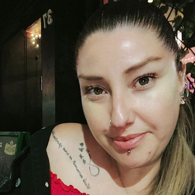 Babysitter στην περιοχή Coronel: Alicia
