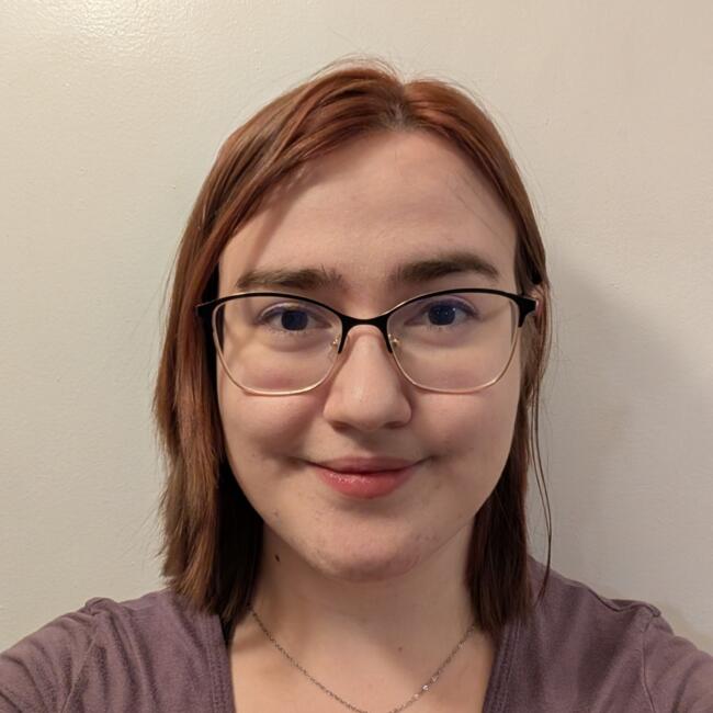 Babysitter in Arvada: Lily