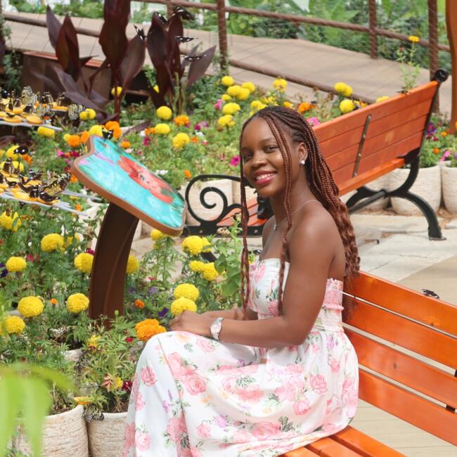 Babysitter in Abu Dhabi: Prisca