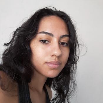 Babá em Governador Valadares: Izabela
