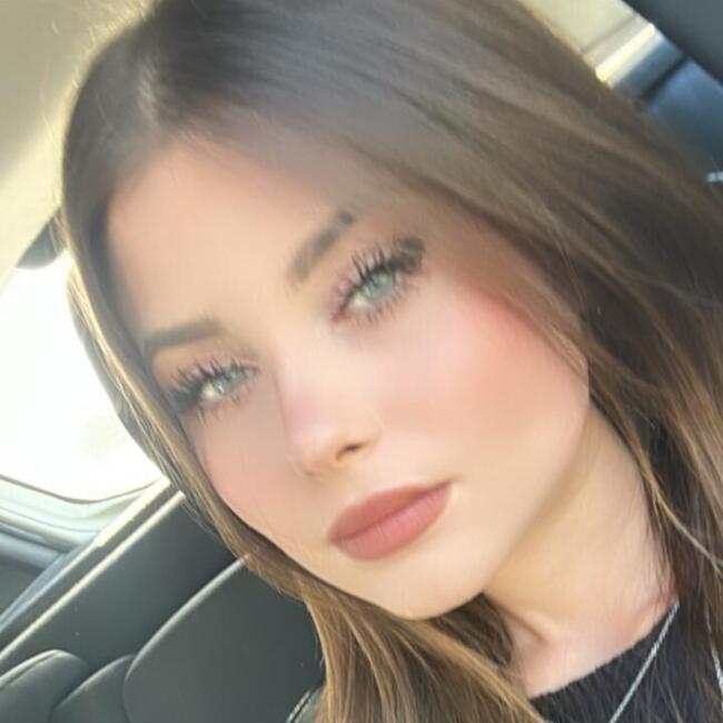 Babysitter in Rome: Chiara