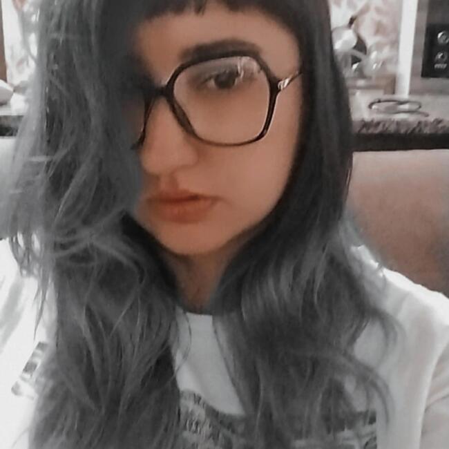 Babá em Balneário Camboriú: Evelyn