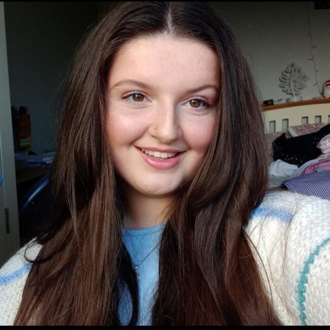 Babysitter in Cork: Lucy