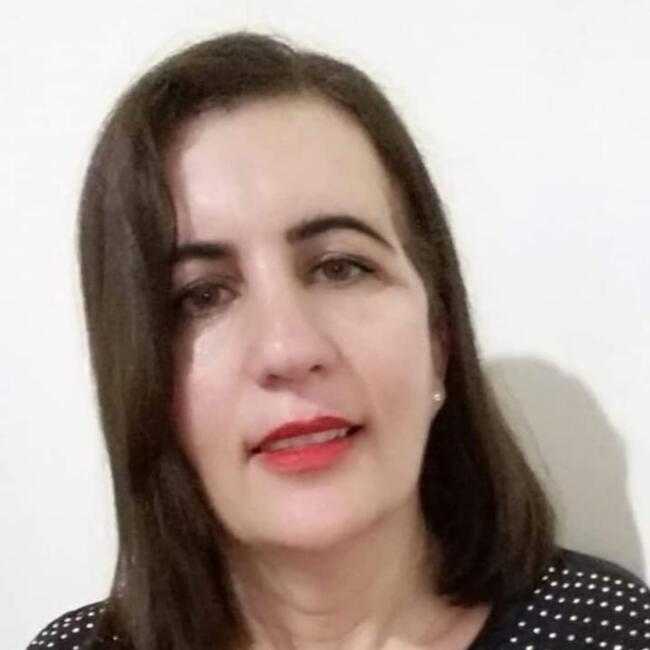 Babá em Várzea Grande: Patrícia