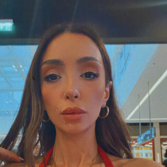 وظيفة جليسة أطفال في أبوظبي: Duaa