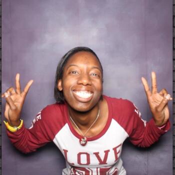 Babysitter Oakland: Krystal