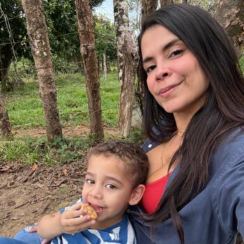 Trabajo para niñera en David: trabajo de niñera Aura