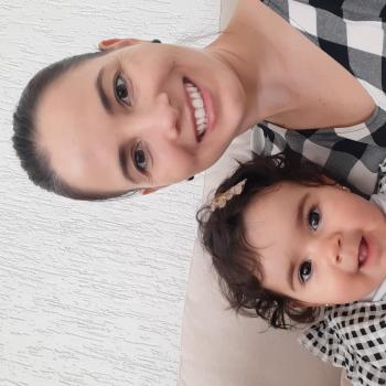 Emprego de babá em Uberlândia: emprego de babá Daiane