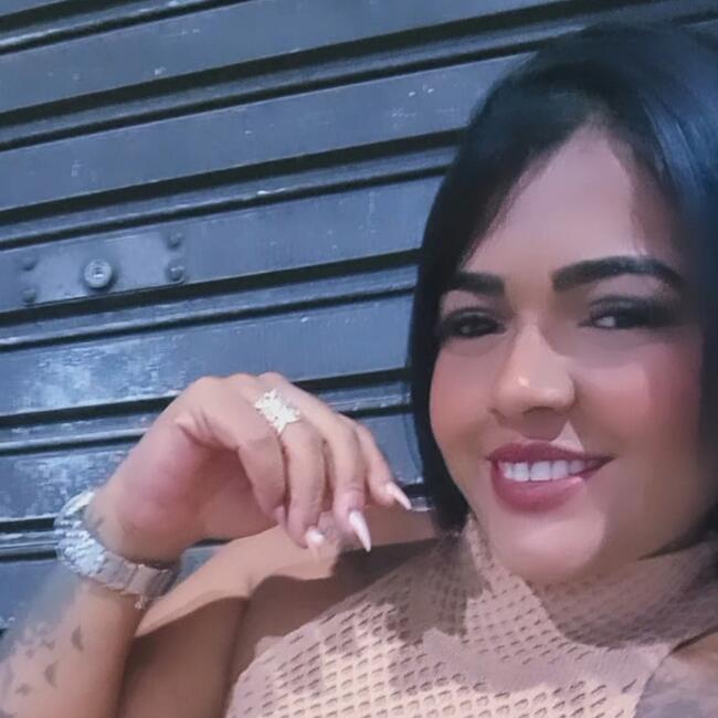 Babysitter in Arara: Suzana