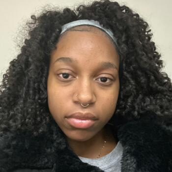 Babysitter in Mount Vernon: Rehanna