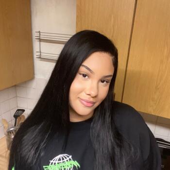 Babysitter Aiseau-Presles: Maelle