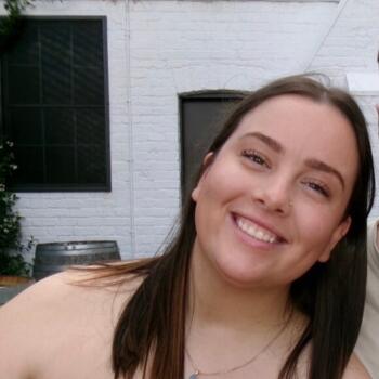 Babysitter Bathurst: Karina