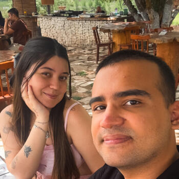 Emprego de babá em Gravatá: emprego de babá Lana