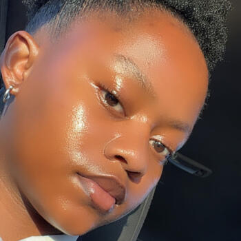 Babysitter in Cape Town: Esona