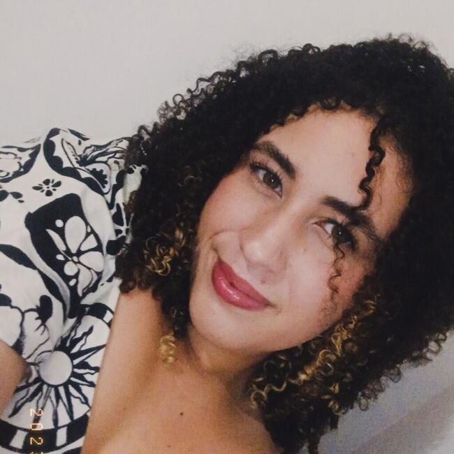 Babysitter in Palmas: Bianca