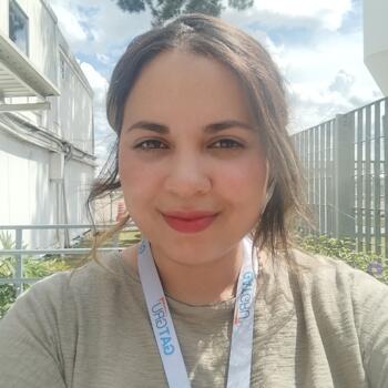 Babysitter Guarulhos: Sarah