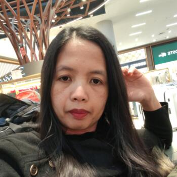 İstanbul Bölgesinde Dadı: Nur