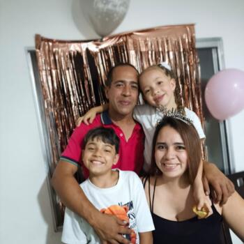Padre/madre Medellín: TATIANA