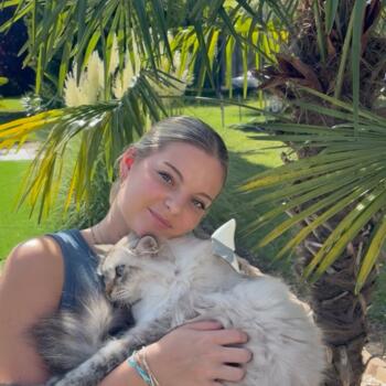 Babysitter in Villeneuve-Renneville-Chevigny: Noemy