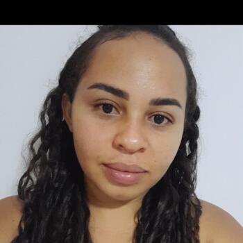 Babá em Timon: Laurianny