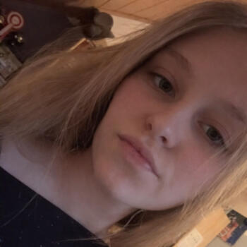 Babysitter in Aalter: Emily