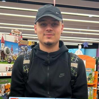 Babysitter in Albacete: David