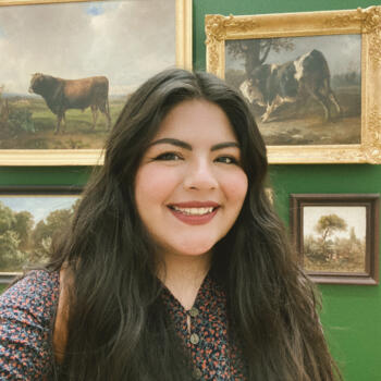 Babysitter in Paris: Paola